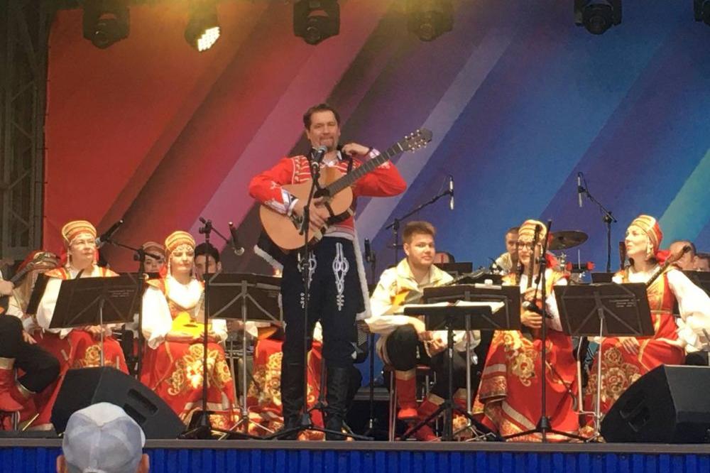 Оркестр «Русские узоры» выступил в Жукове на праздновании Дня города