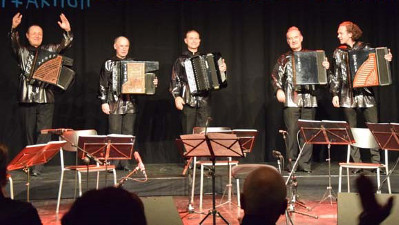 Самый известный сайт аккордеонистов мира www.accordions.com разместил отчет о гастролях ансамбля «Русский тембр» в Швейцарии